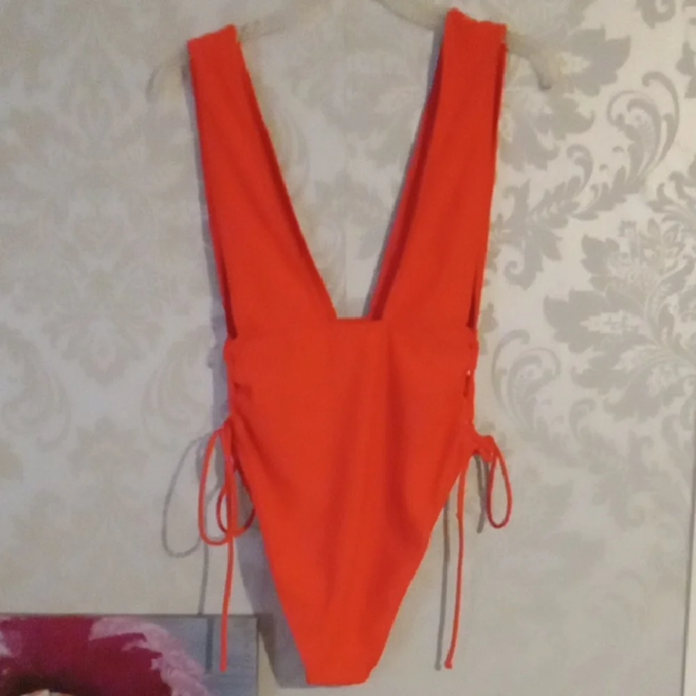 Forever 21 Orange Women's One Piece Swimsuit - Picture 4 of 6
